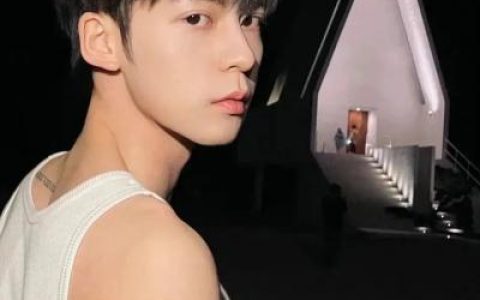 心情要好生活要嗨(暖男必备的帅哥头像真人很火)