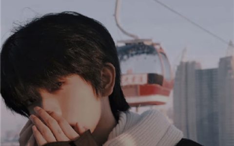 又拽又高冷的男头(魅力满满酷拽气质男头)