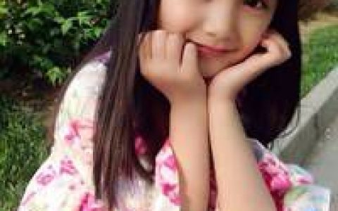 森碟快到碗里来(萌萌的小萝莉女生抖阴头像)