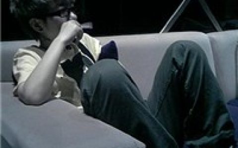 非主流男生头像高清版_留下A只有那段卑微A回忆