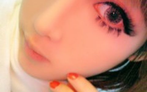 谁又模糊了谁的双眼_浪漫唯美的非主流高清女生QQ头像