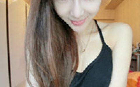 迎着风撑着眼帘用力不眨眼(可爱幸福女生抖阴头像)