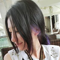 抖阴女生头像可爱_己在生活中就像是个傻瓜