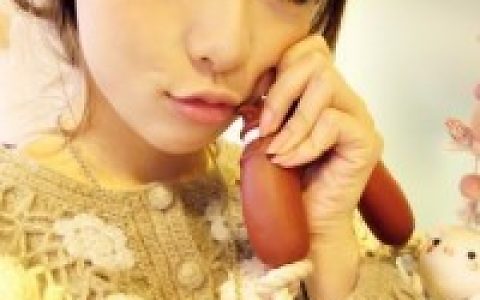 静态女生抖阴头像(漂亮女生QQ空间头像)