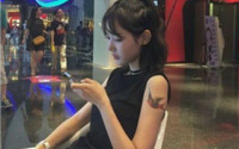 庸俗到骨子里的是矜持(小清新学院风可爱萌妹纸头像)
